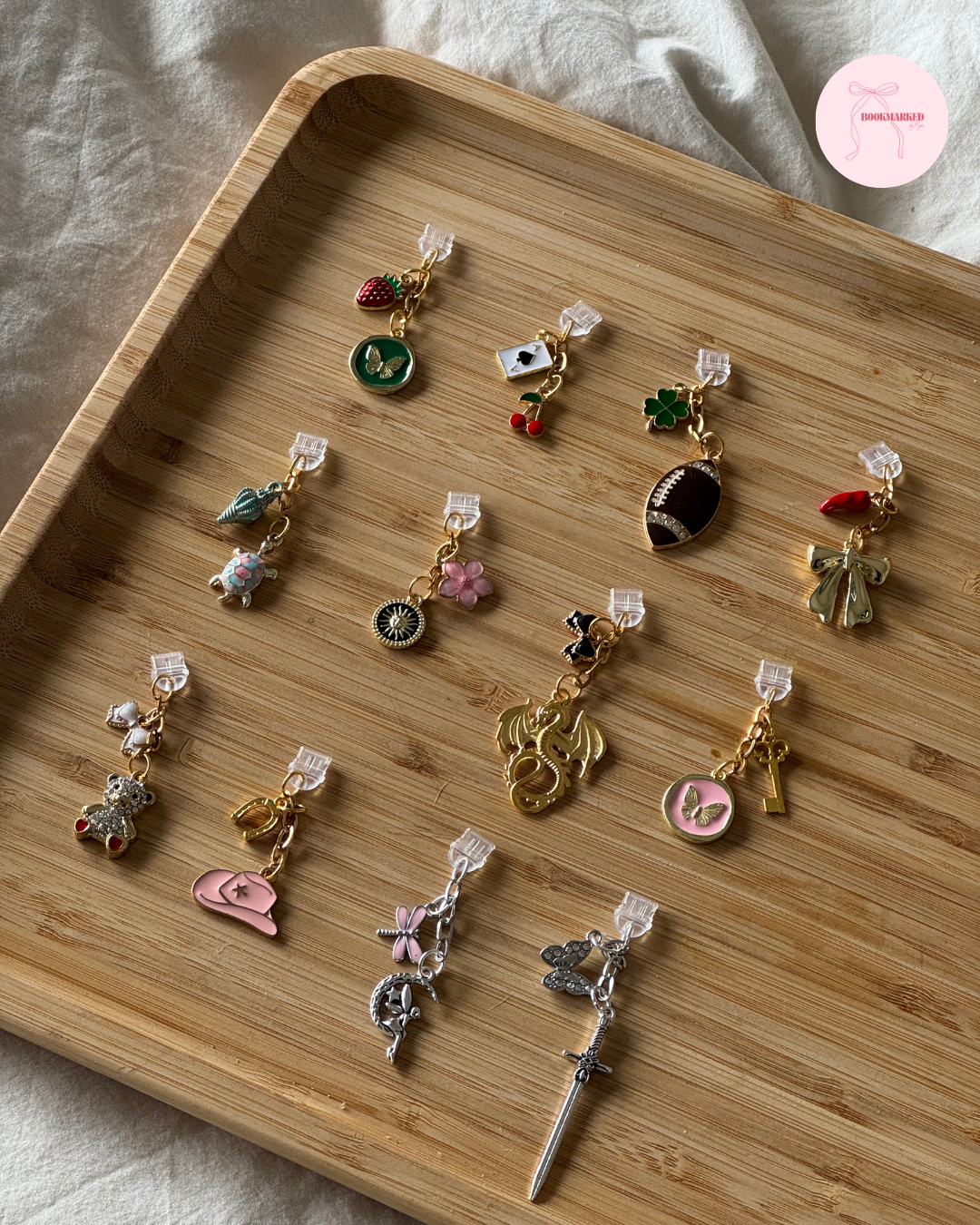 Dust-plug Charm - Mini Kindle Chain (Kindle & iPhone)