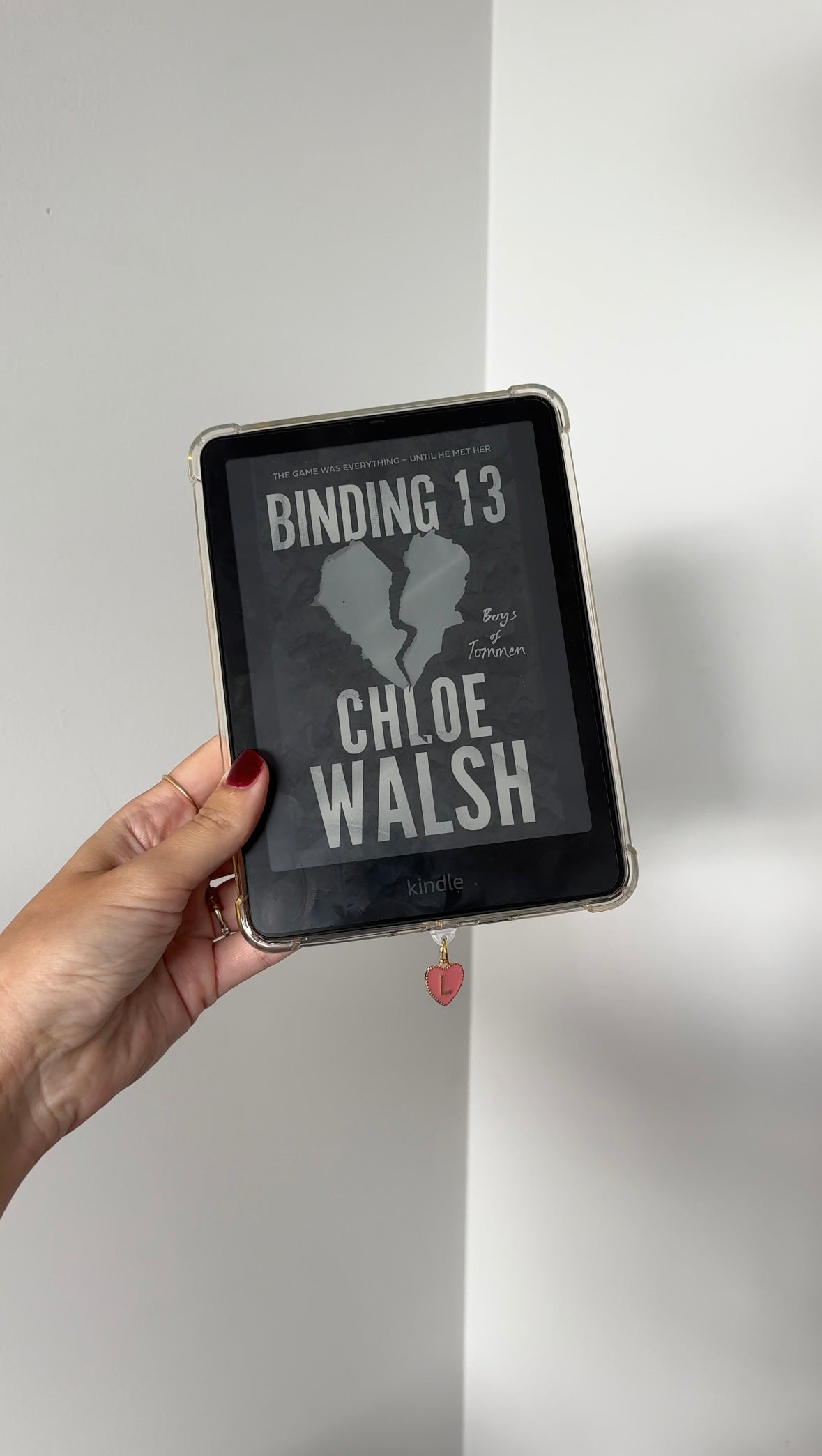 Dust-plug Charm Letter (Kindle & iPhone)