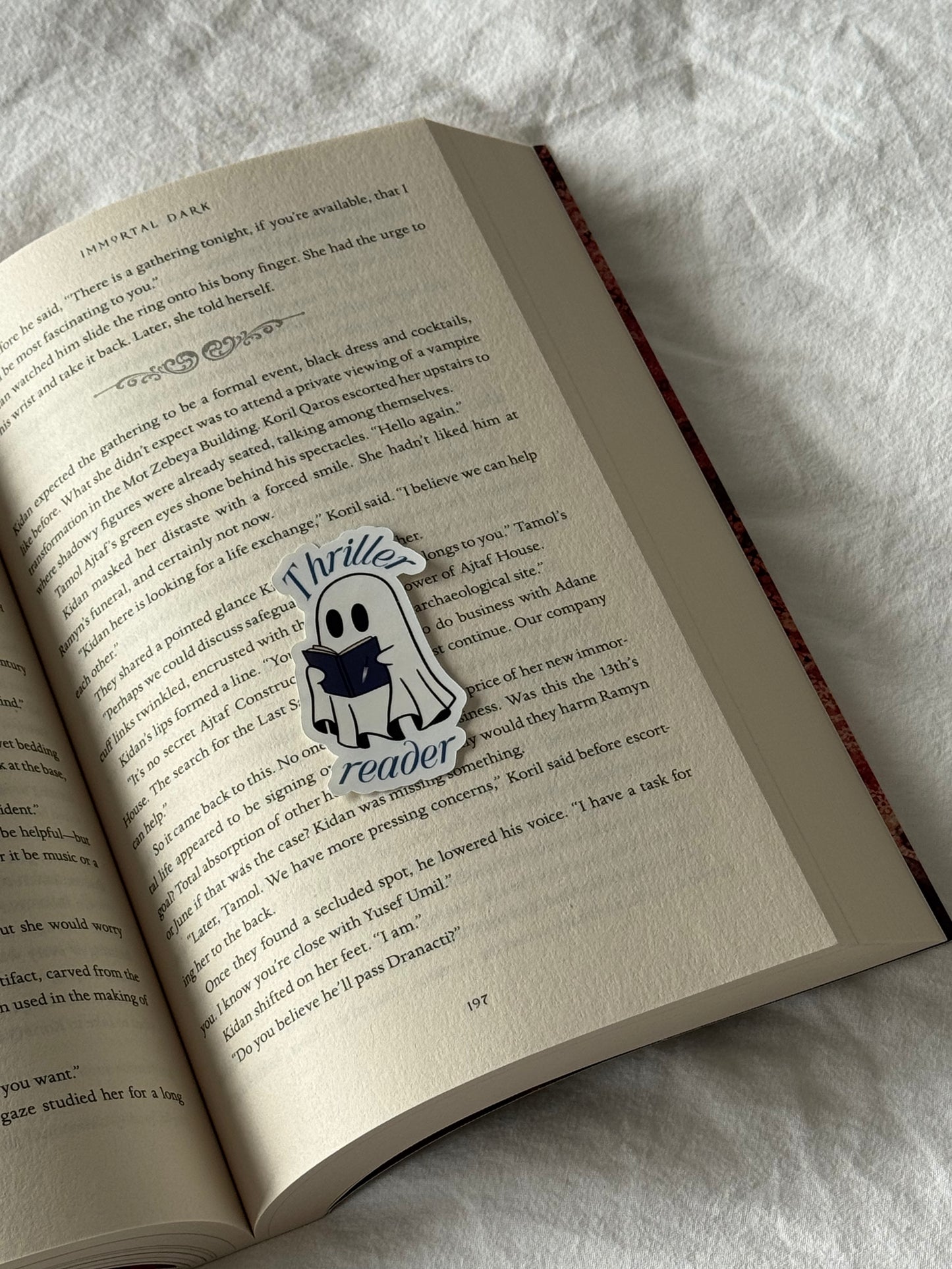 Thriller reader