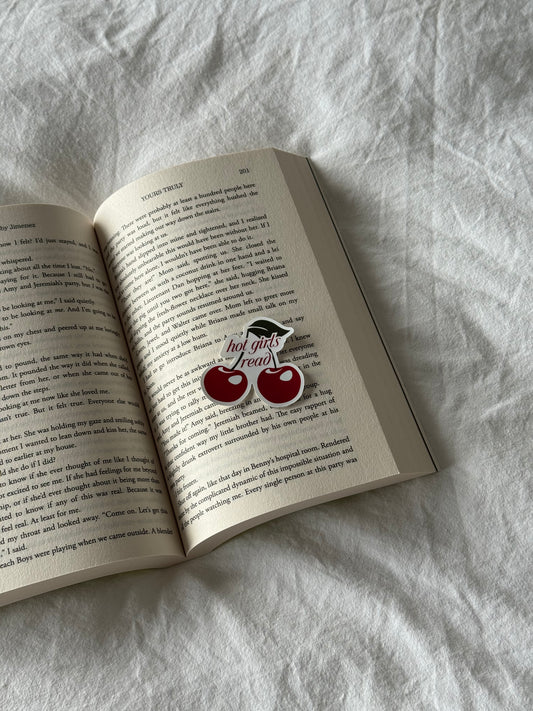 Cherry 'hot girls read'