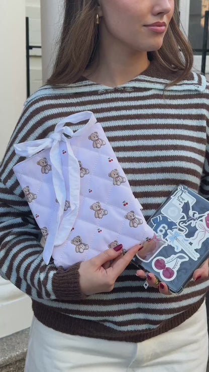Bows & Bears Kindle Sleeve